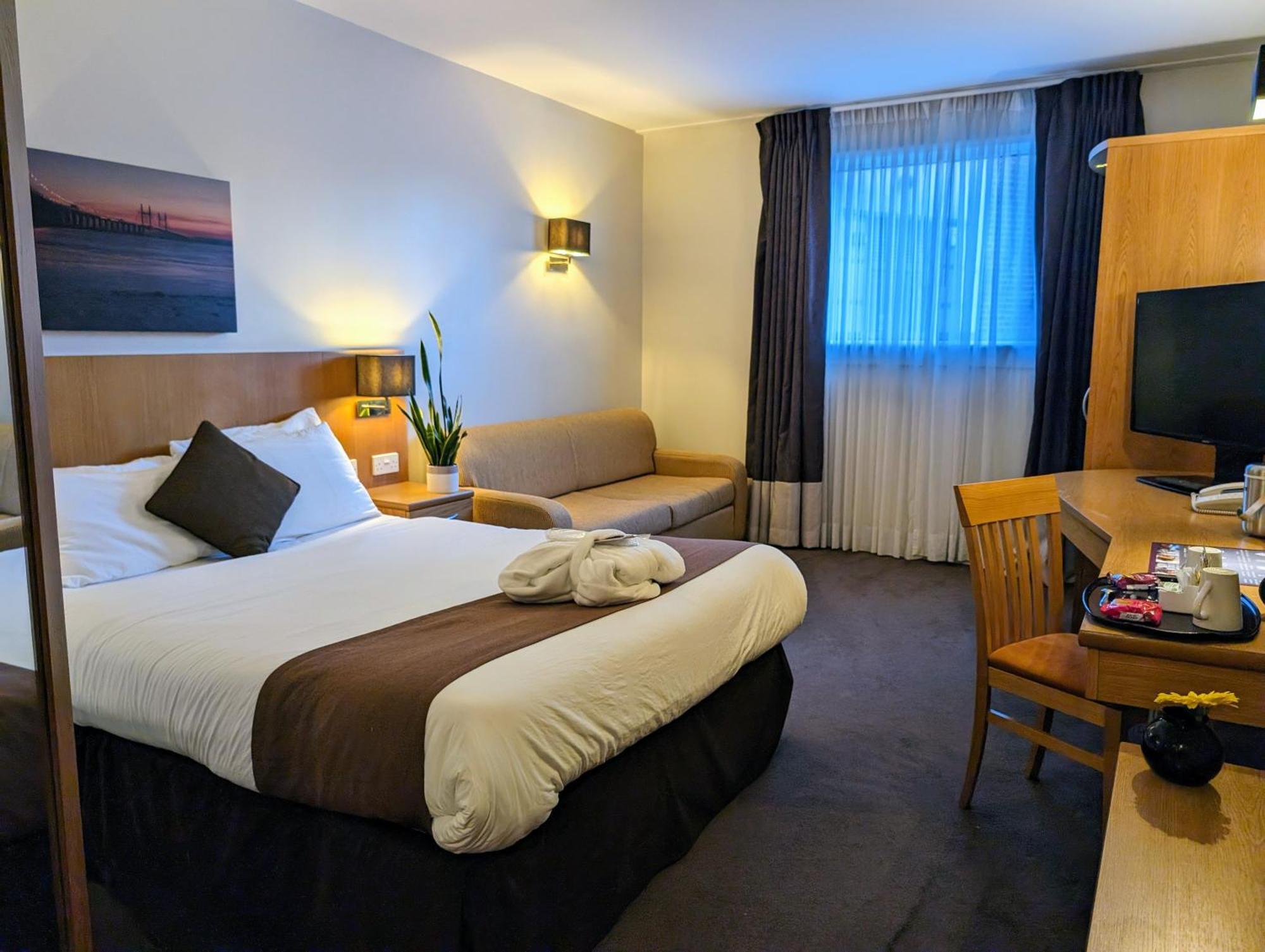 Future Hotel 4*