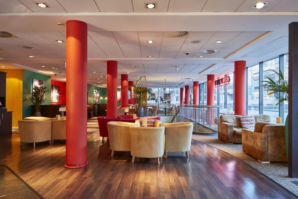 Hotel Future 4*